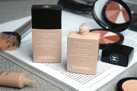 chanel aqua vitalumiere clair cameo|chanel vitalumiere aqua review.